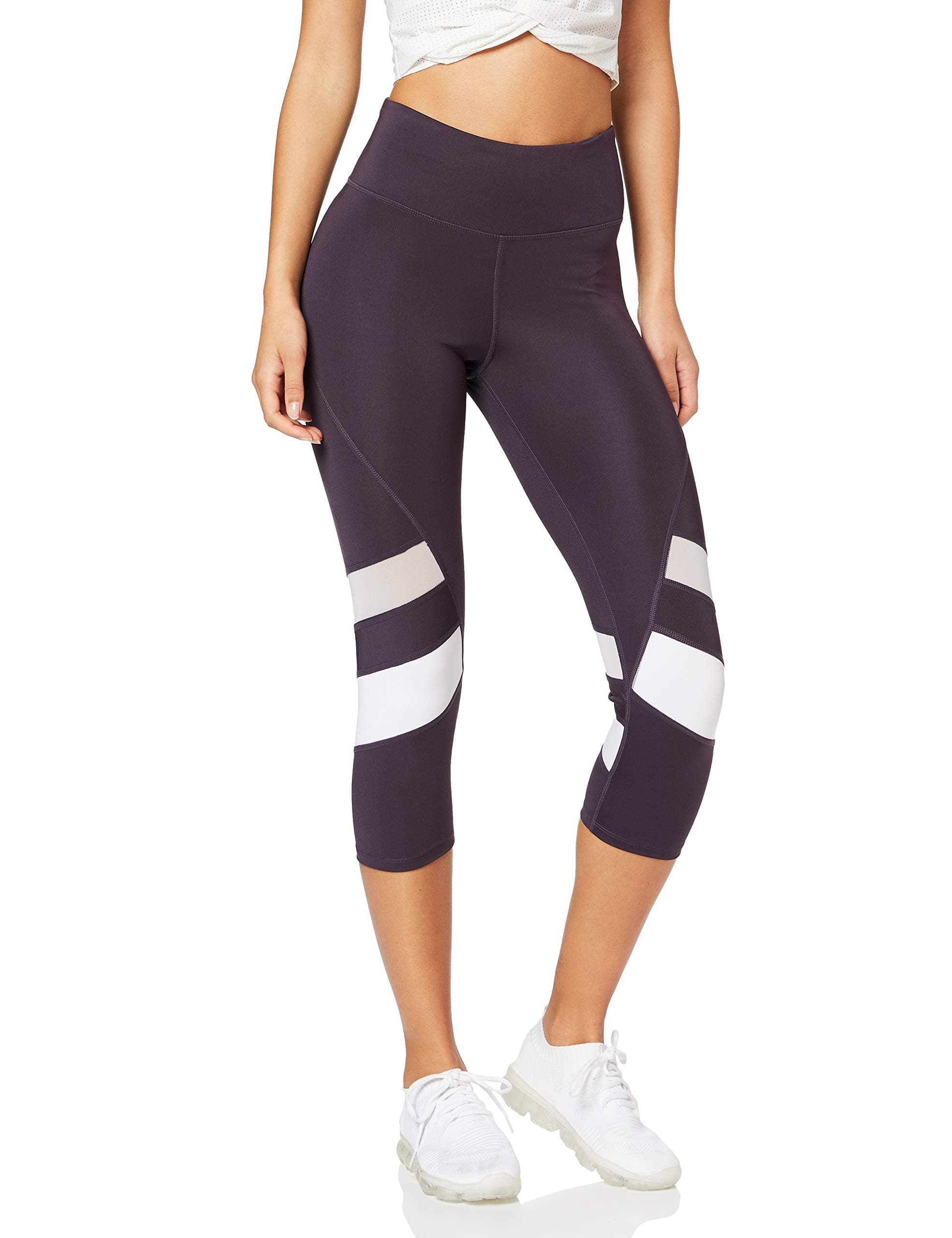 Amazon EssentialsAmazon Essentials Women's Capri Yoga Leggings with Wide Horizontal Stripes