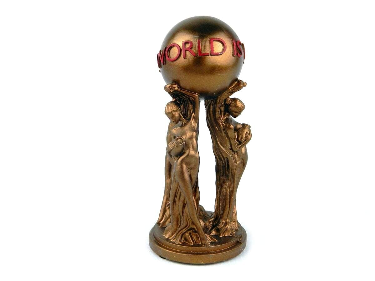 Surreal Entertainment 13cm The World is Yours Resin Statue - Premium Prop Movie Replica Collectible - Unique Gift for Birthdays, Holidays, House Warming Parties