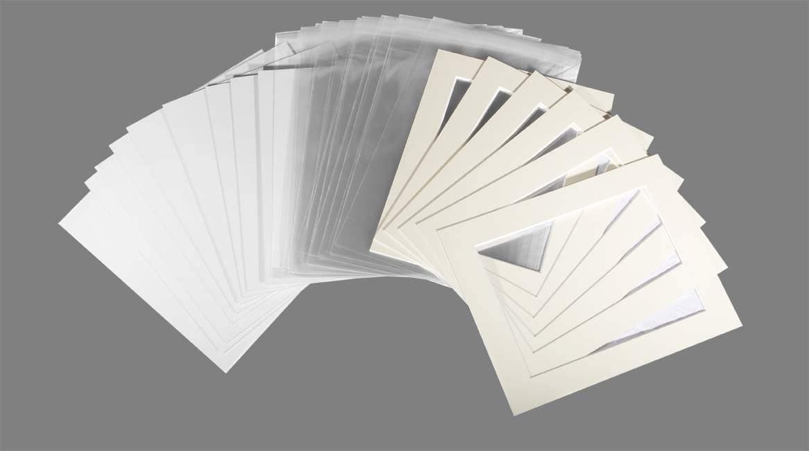 Kadinsky Art 20 Picture Photo Mounts, Backs and Clear Bags 7" x 9" to fit 7" x 5" Cream