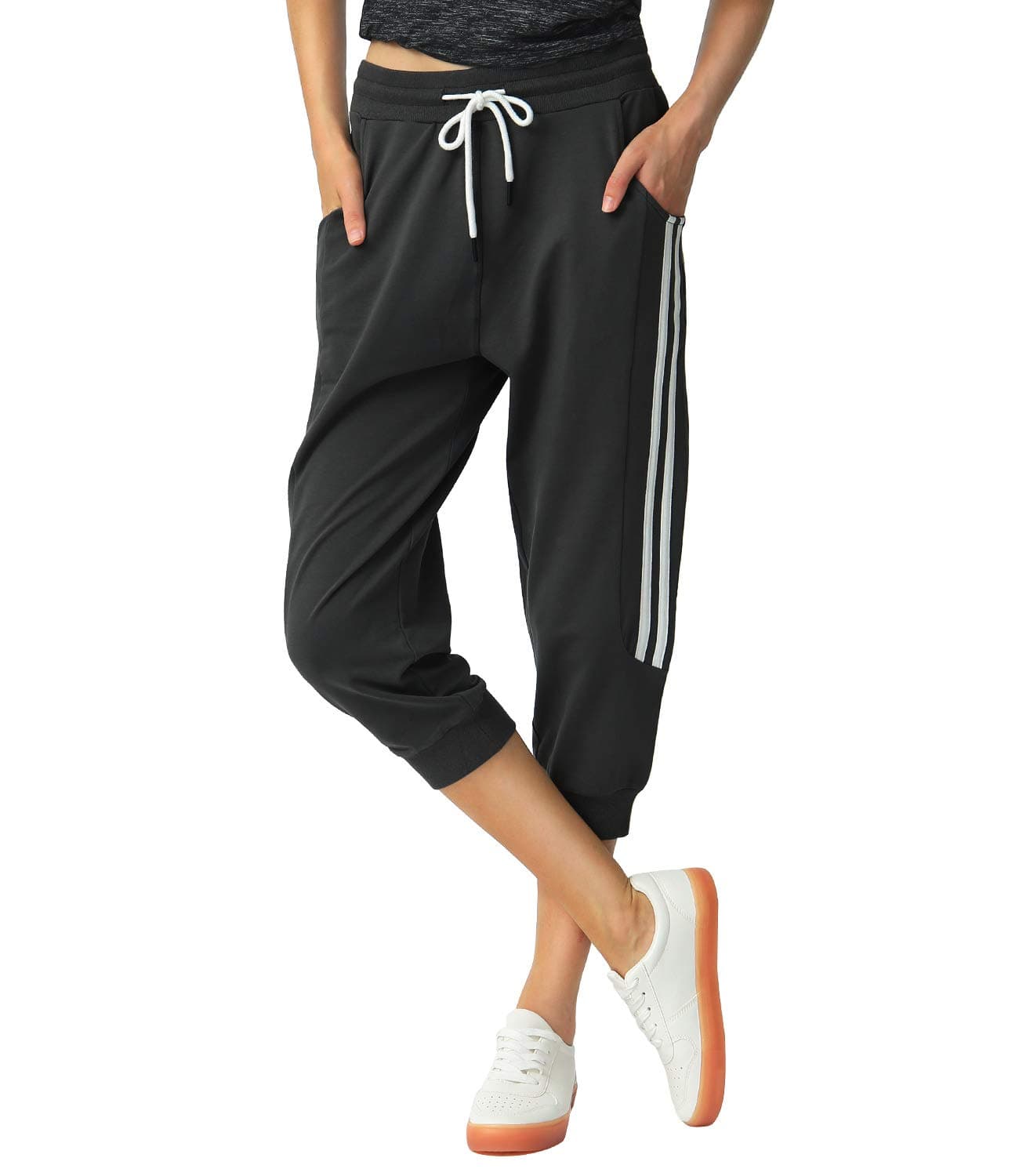Women's Capri Pants Cropped Joggers with Pockets Elastic Waist Drawstring Capri Sweatpants
