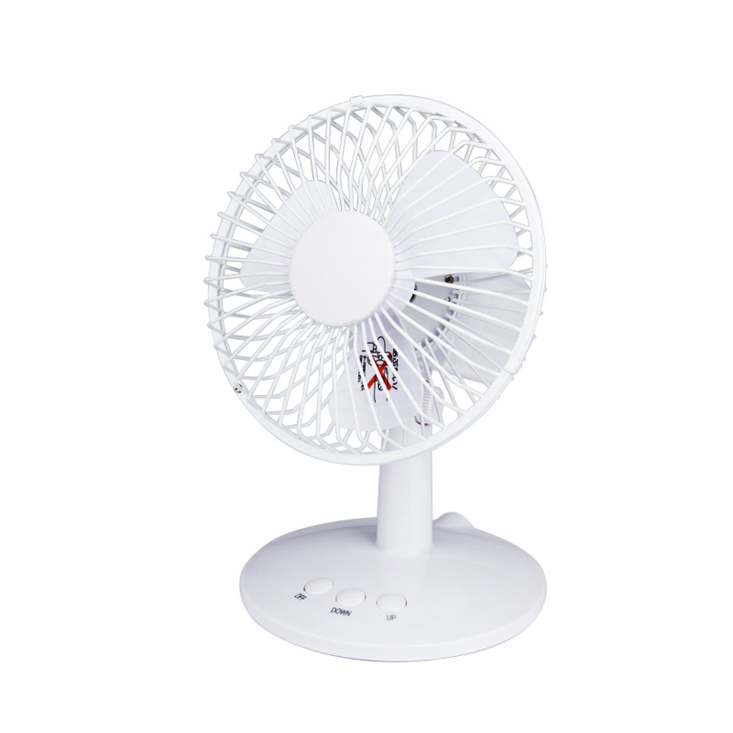 Oscillating Table Fan, LIANGUK Desk Fan 6-Inch 2-Speed Rotatable USB Fan,Quiet Office Fans Powered by USB or AAA Battery (White)