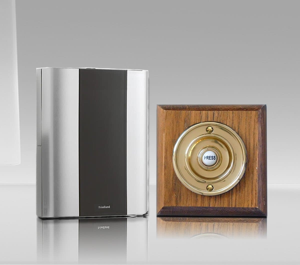 Friedland Libra+ Classic 100m Wireless Doorbell kit with Wireless Period Brass Bell Push on Tudor Oak Plinth