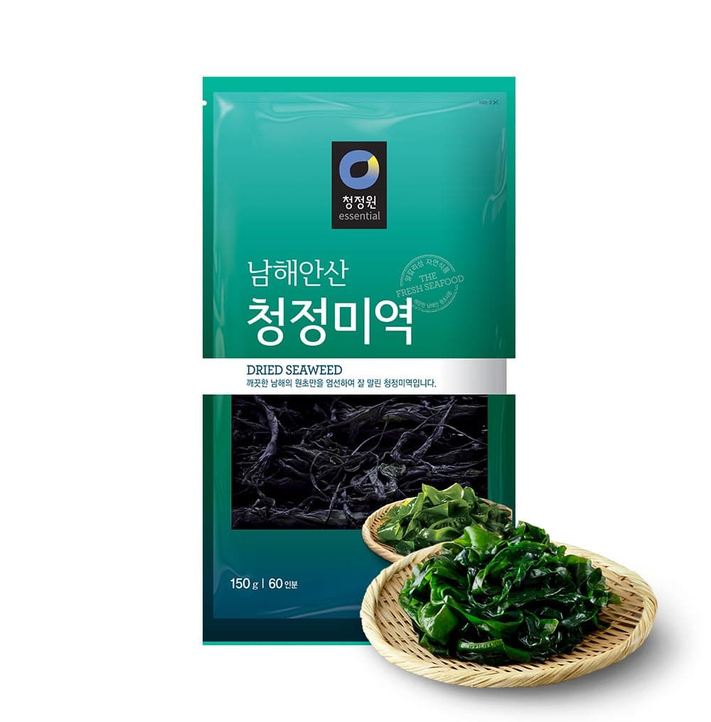 Dried Seaweed Miyeok | Premium Korean Baby Wakame Cut Flakes for Miyeokguk Soup, Miso Soup | Clean South Sea (Namhae) Harvest | 20 Servings | Expands 10x When Soaked | Resealable Bag | Product of Korea [150g, Pack of 1] - O’food