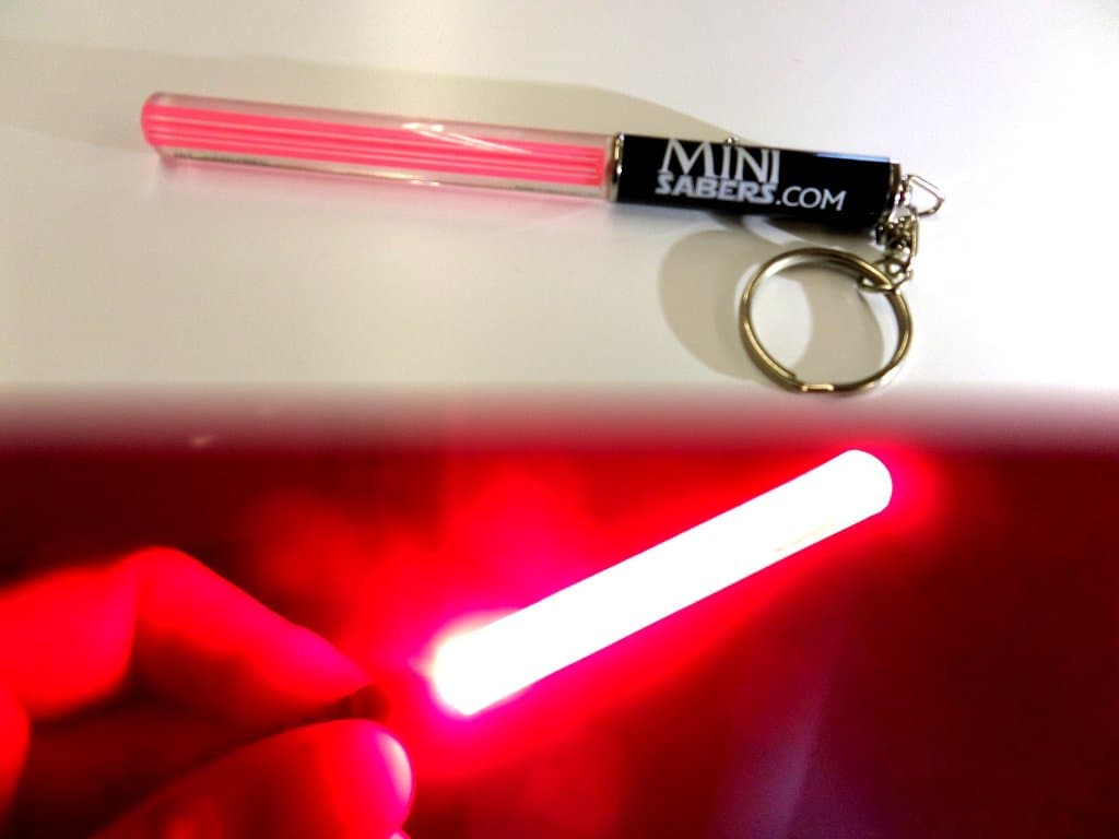 STAR WARSRED Mini Light Saber Keyring Party Clubs Light Sticks LED dance Jedi Sith Lord parties V. Cool RED, GREEN Or PINK (RED) …