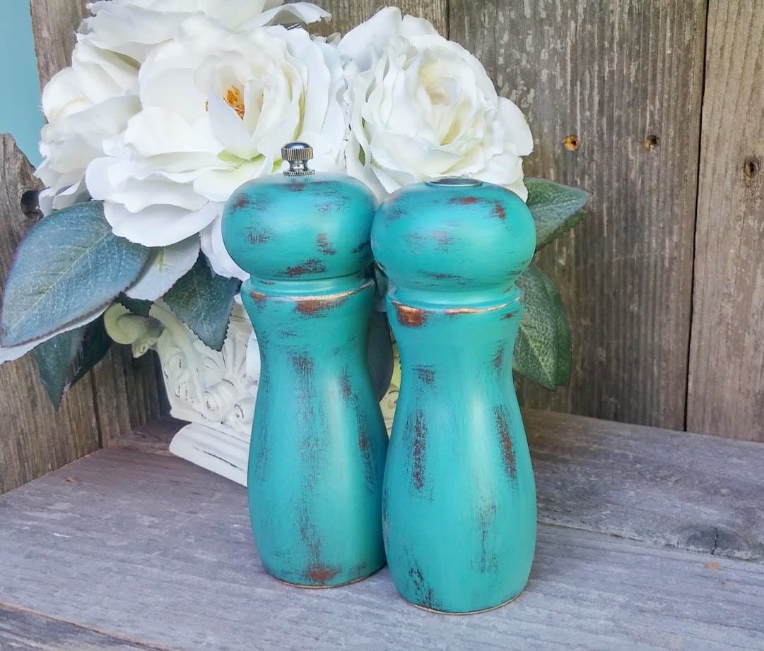 TEAL SHABBY CHIC Salt Shaker and Pepper Mill Set - Distressed - Upcycled - Salt and Pepper Sets