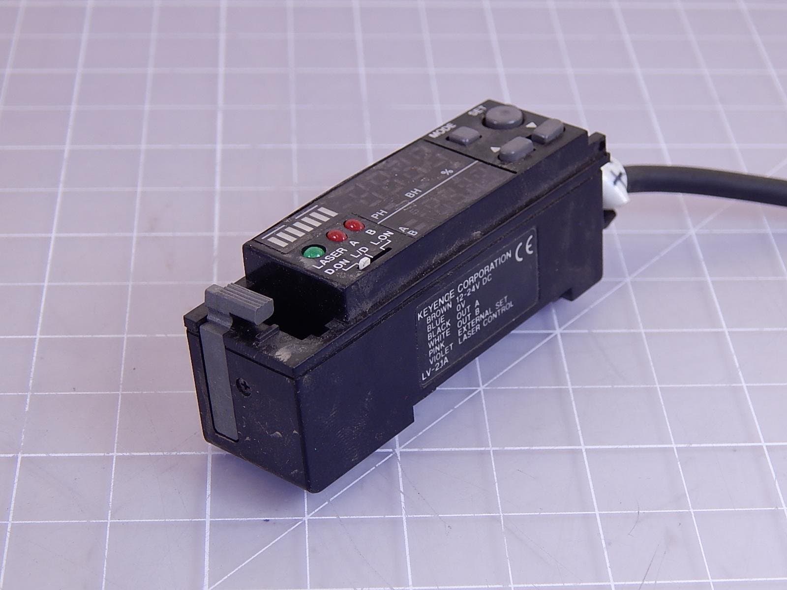 LV-21A Digital Laser Sensor Amplifier Display 12-24VDC T12338
