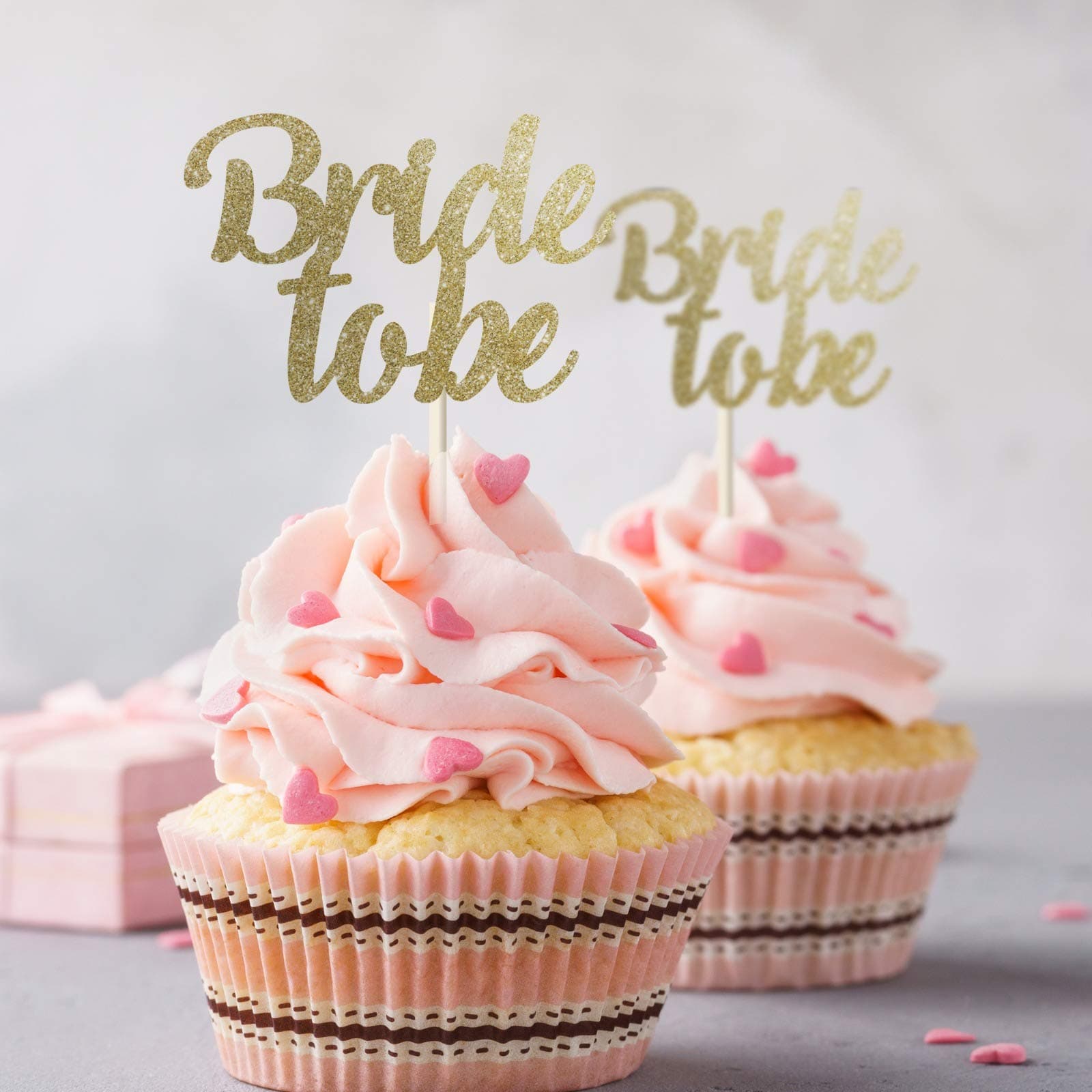 12 x Bride to be cupcake toppers, hen party decor, engagement party, bride to be, bridal shower, wedding cupcake toppers, Bachelorette party