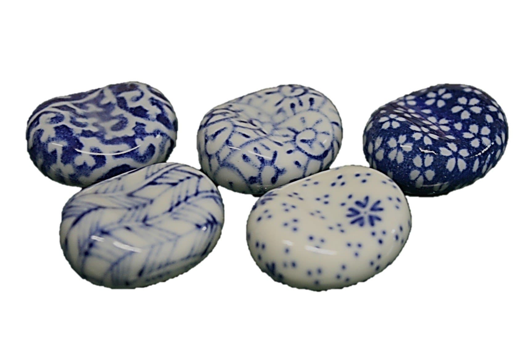 ACSWEBSHOP Japanese Art Blue Print Bean Shape Ceramic Chopstick Rest