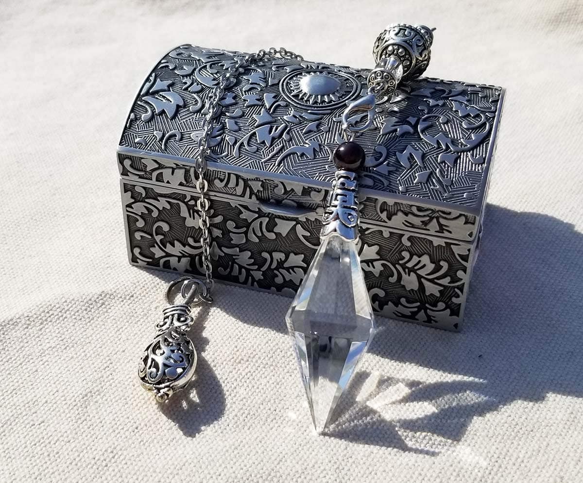 Spirit Hunter Pendulums for Dowsing and Divination