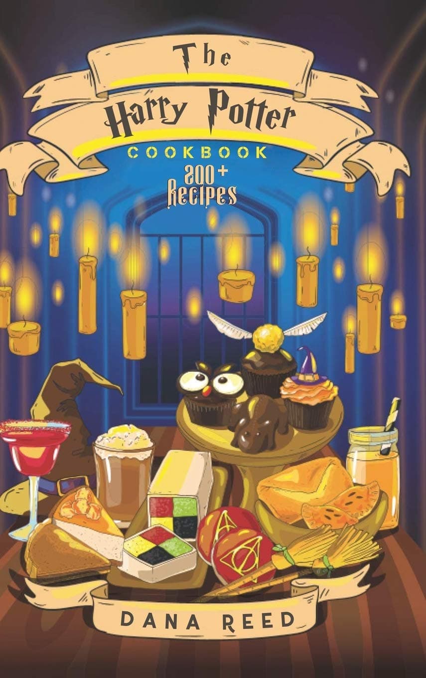 Ashley Erickson The Harry Potter Cookbook: 200+ Magical and delicious recipes inspired by the Wizarding World of Harry Potter.