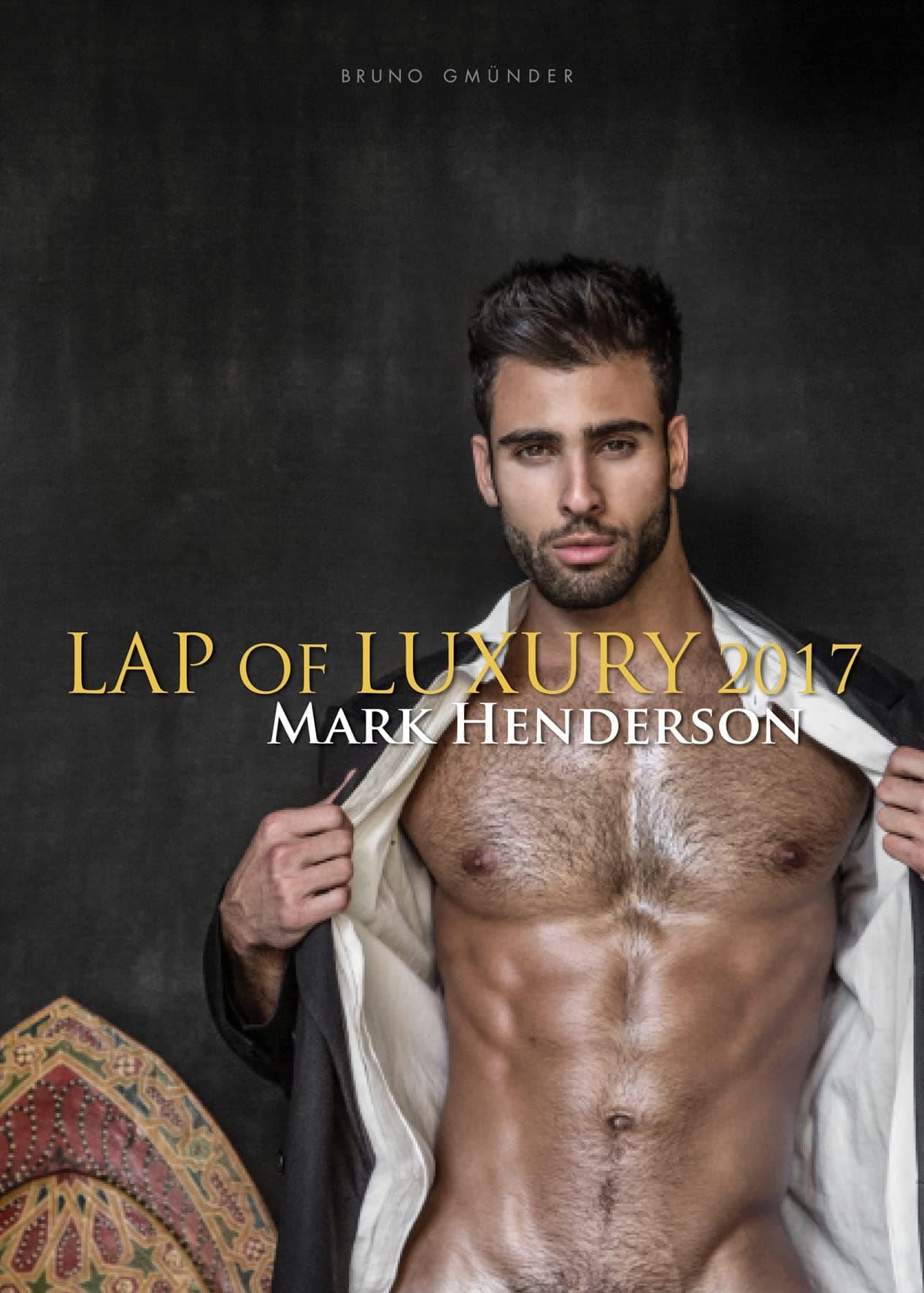 Lap of Luxury 2017 Calendar – Wall Calendar, July 6, 2016