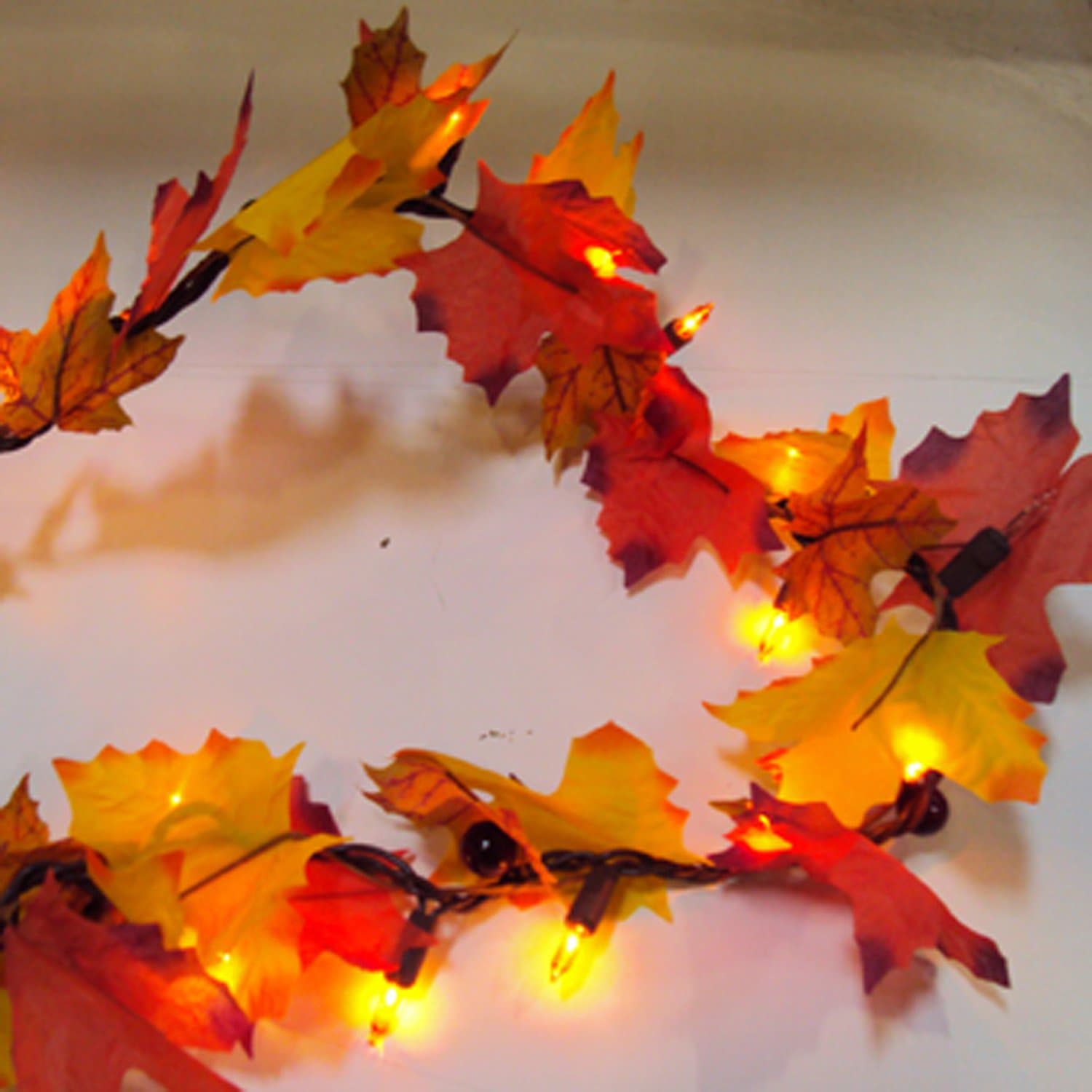 Cordless Battery Operated 76" Lighted Maple Leaf Harvest Garland