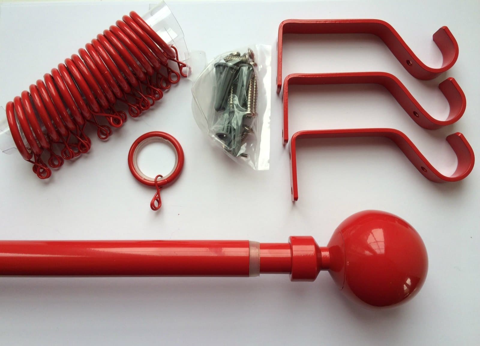 ABC Decor, RED extendable 125cm-216cm (16/19mm diameter) metal curtain pole. Complete childrens bedroom pole set with Ball Finials