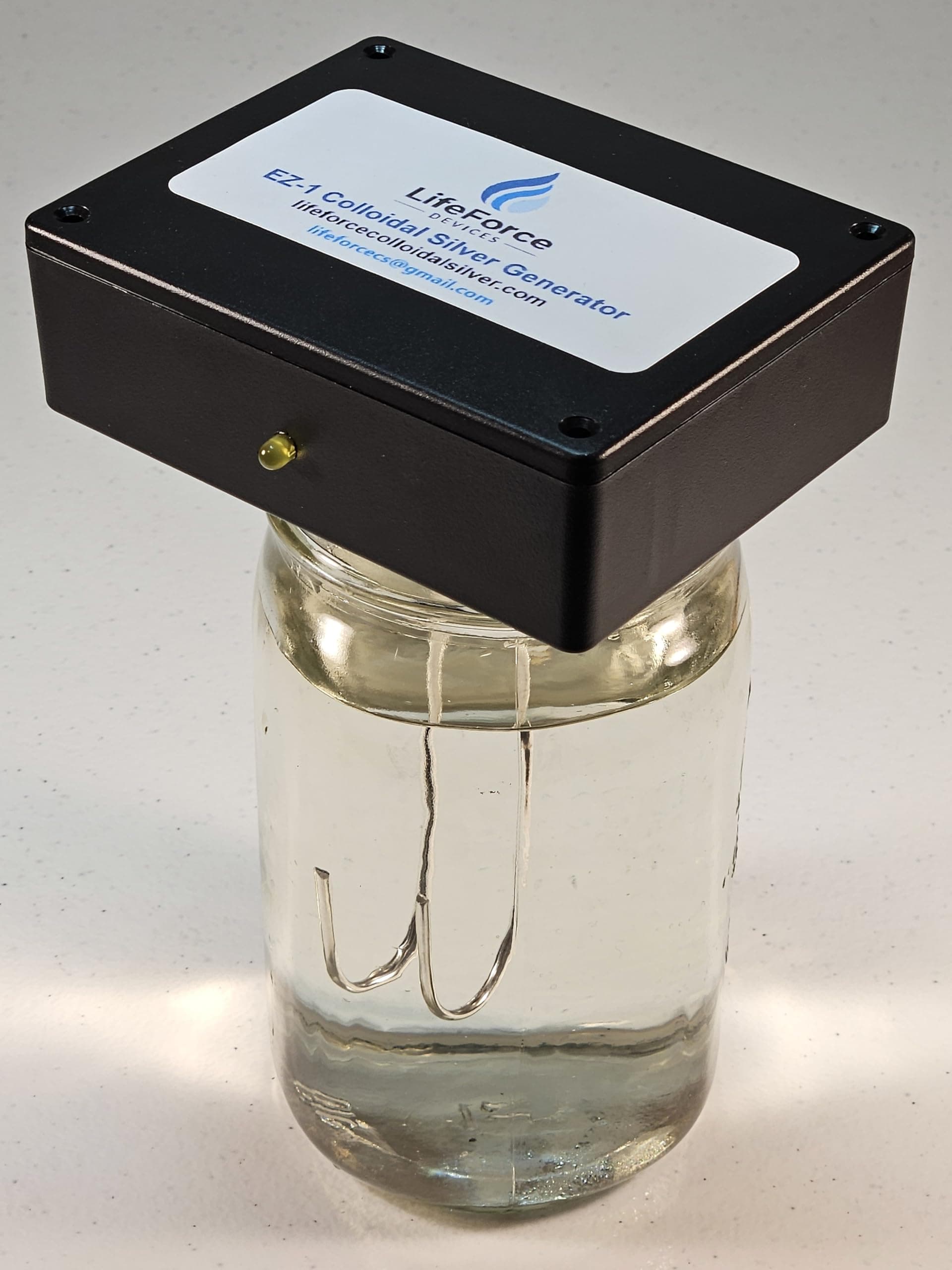 LifeForce Devices Compact EZ-1 Basic Silver Generator – Battery-Powered DIY Fresh Silver Maker – Portable Kit Makes 32oz in 16 Minutes (10-Gauge)