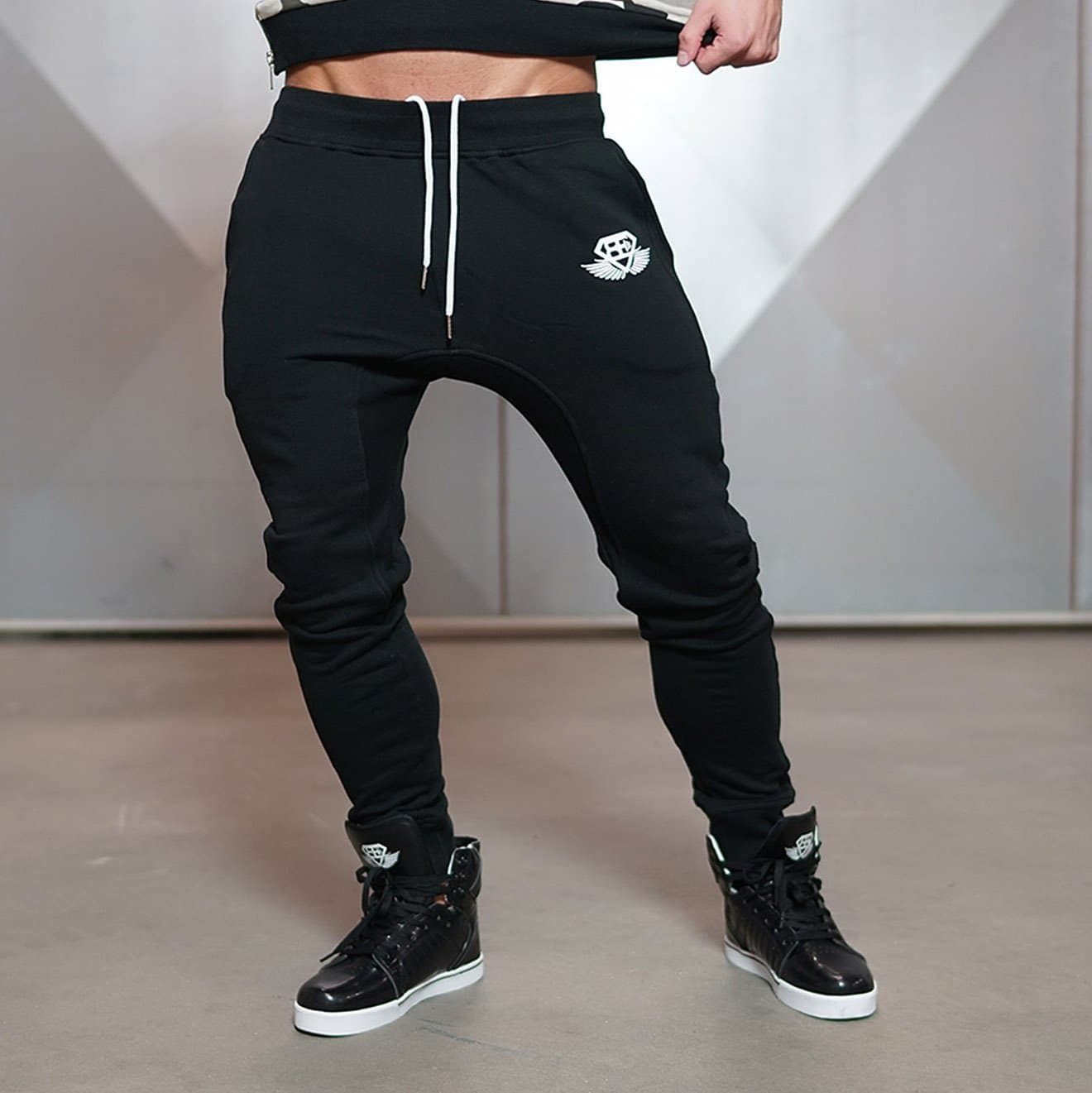 Body Engineers XA1 Joggers 2.0 – Black – Size: S Fitness Jogging Bottoms
