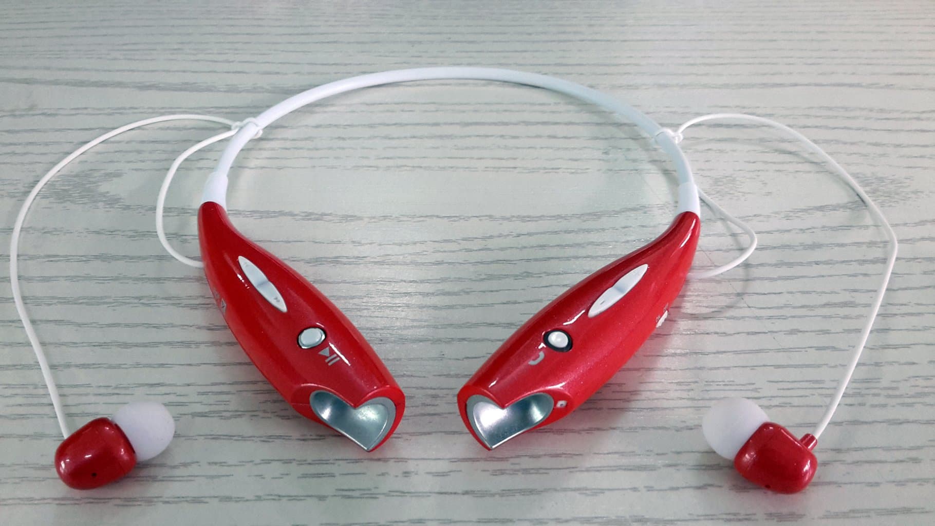 Soundbeats Universal Hbs-730 Wireless Music A2dp Stereo Bluetooth Headset Universal Vibration Neckband Style Headset Earphone Headphone for Cellphones Such As Iphone, Nokia, Htc, Samsung, Lg, Moto, Pc, Ipad, PSP and so on & Enabled Bluetooth (730 red)