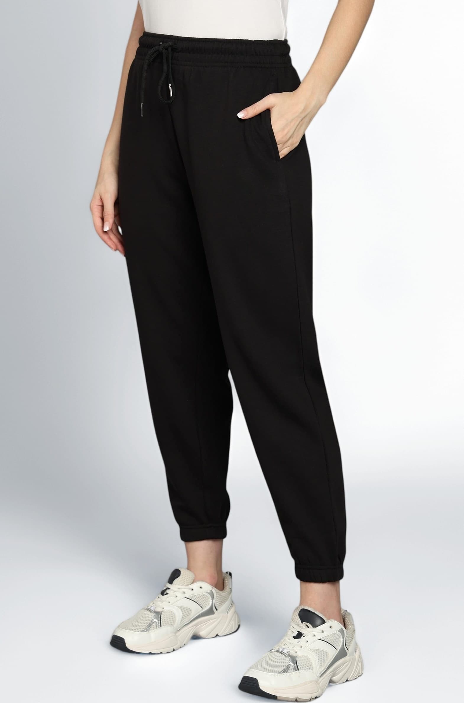 Alan Jones Clothing Women's Regular Fit Mid Rise Fleece Jogger Regular Pants Winterwear