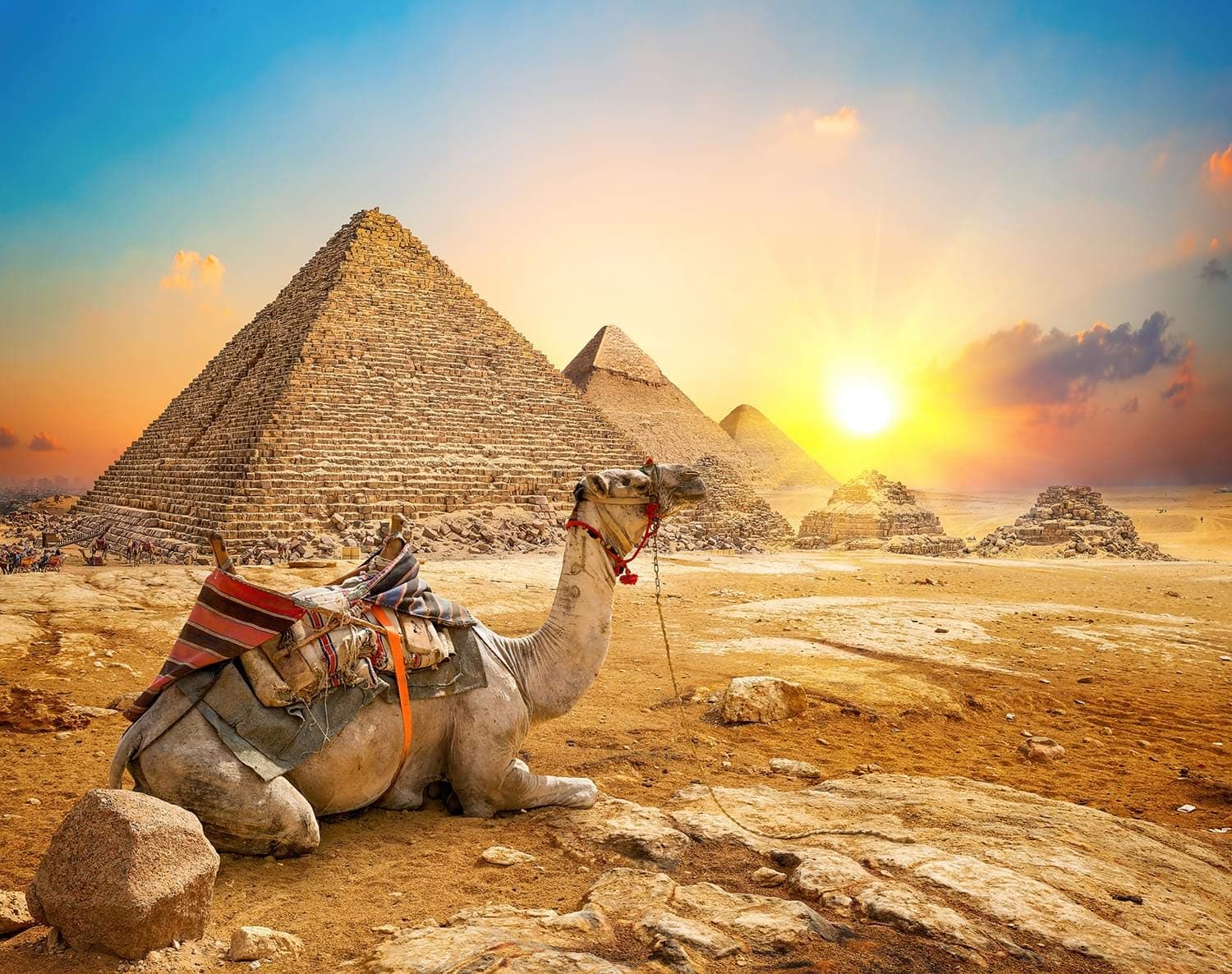Giza Sunrise Ancient Egypt Pyramid Puzzle for Adults and Kids | Difficult 1000 Piece Jigsaw Puzzle Toy | Fun Quarantine Gift | Interactive Brain Teaser Challenge for Game Night