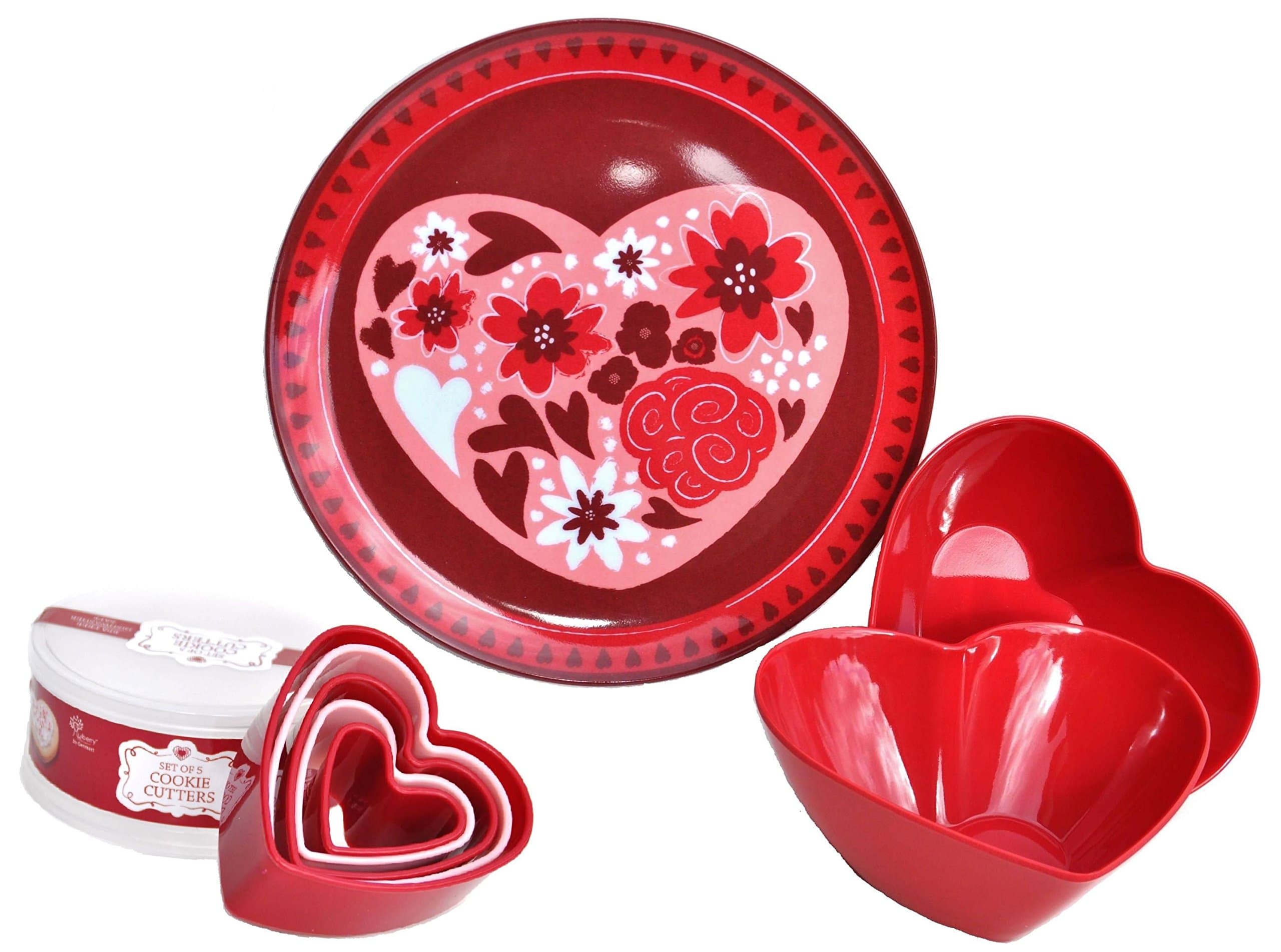 4 SET Melamine Heart Shaped Serving Bowls and Plate with Heart Shaped Cookie Cutter Set Heart Decor Decoration Set