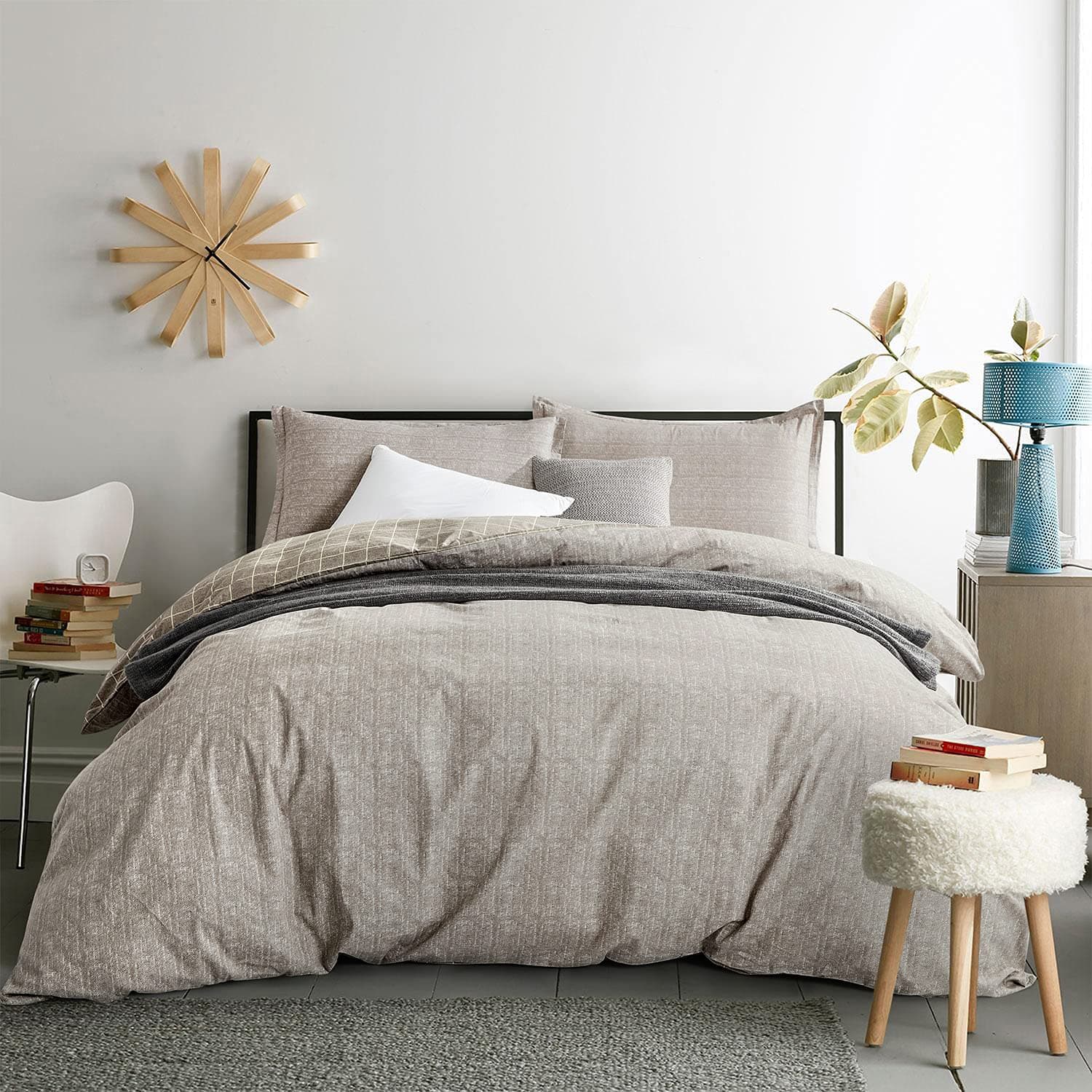 JUCFHY Duvet Cover Queen Egyptian Cotton Bedding Duvet Cover Set, 3 Piece, Ultra Soft and Easy Care, Simple Vintage Style, Percale Weave Farmhouse Bedding Soft and Durable(Queen, Brown)