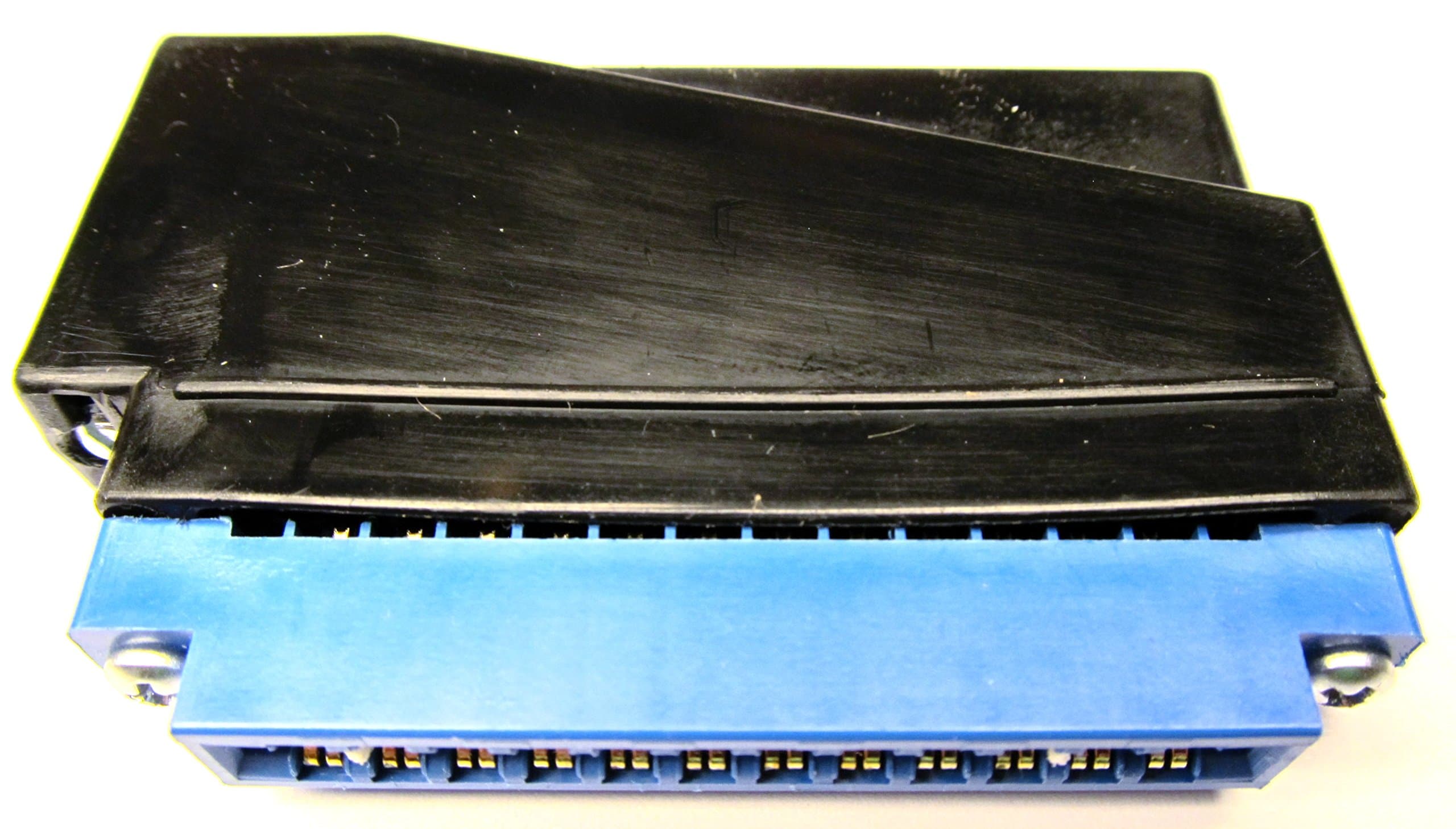 Commodore User Port Plug+ Housing+Polarizing Keys C64,VIC20,PET,CBM,SX64,C128