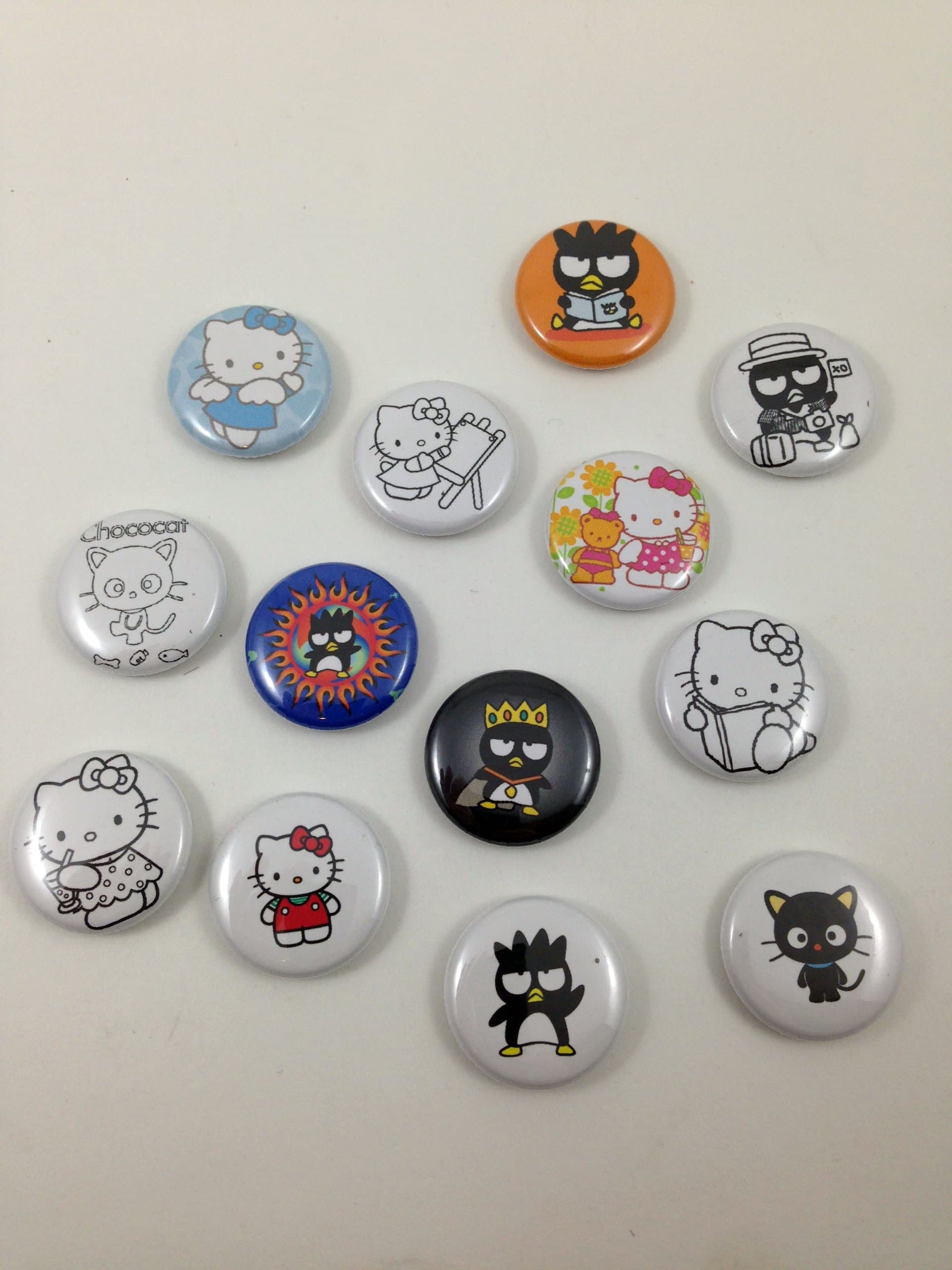 Set of 13 BRAND NEW Hello Kitty / San Rio One Inch Buttons / Pins
