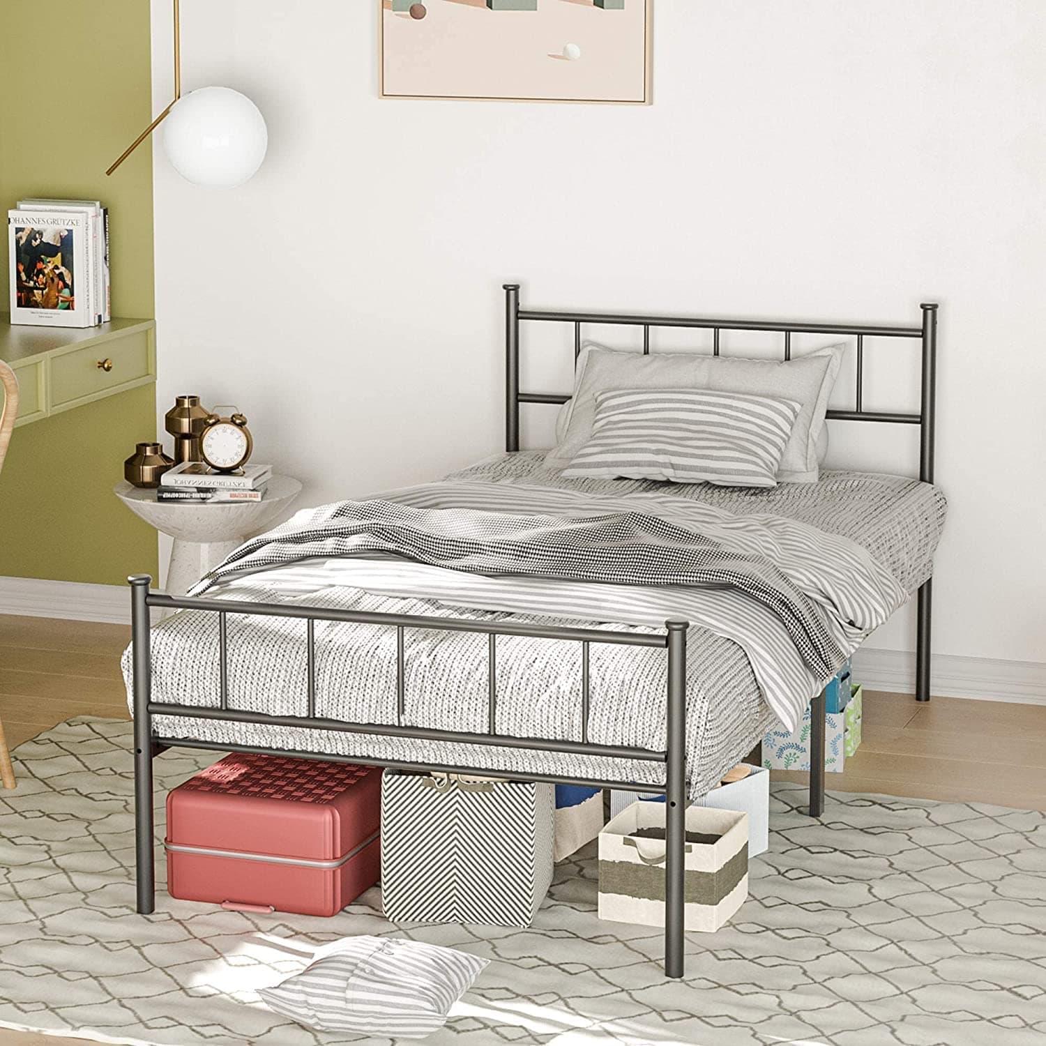 Design HUB1 Metal Twin Size Metal Bed Frame with Headboard and Footrest Platform Bed