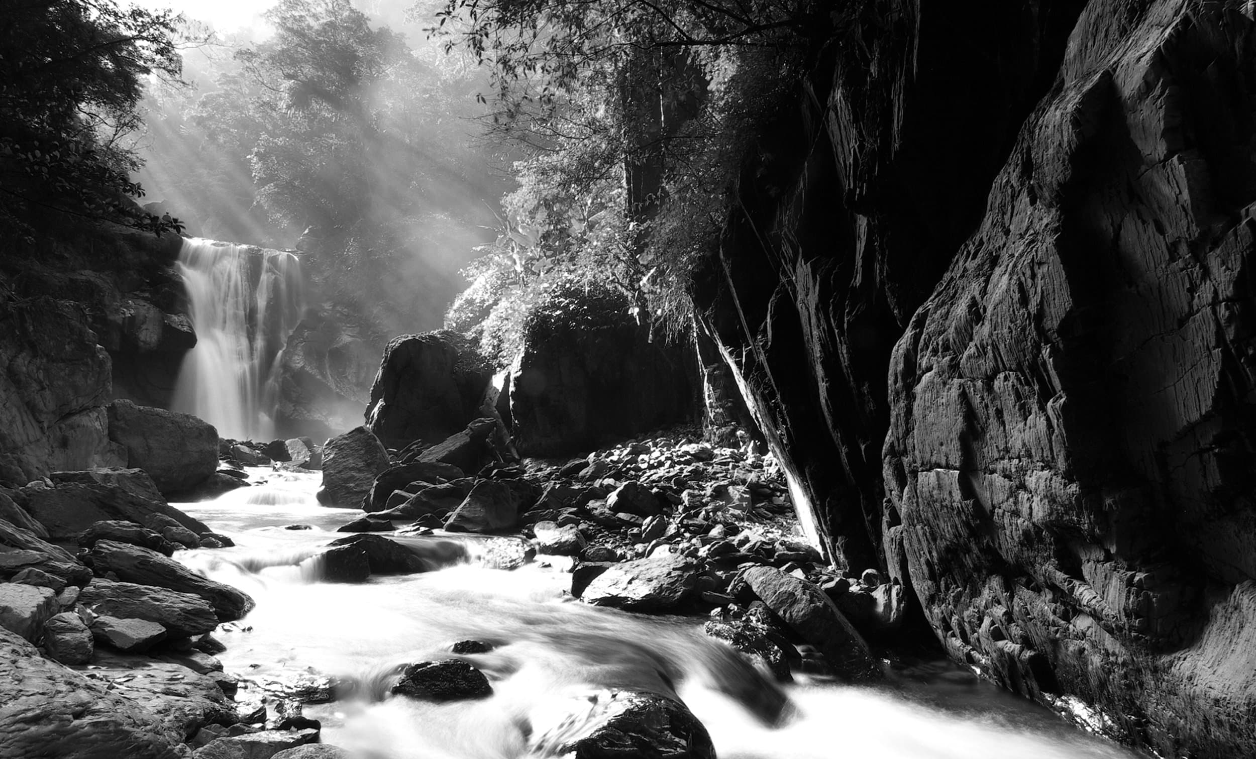 LARGE CANVAS ART WATERFALL LANDSCAPE BLACK AND WHITE 34 X 20 INCHES BOX CANVAS by LANDSCAPES