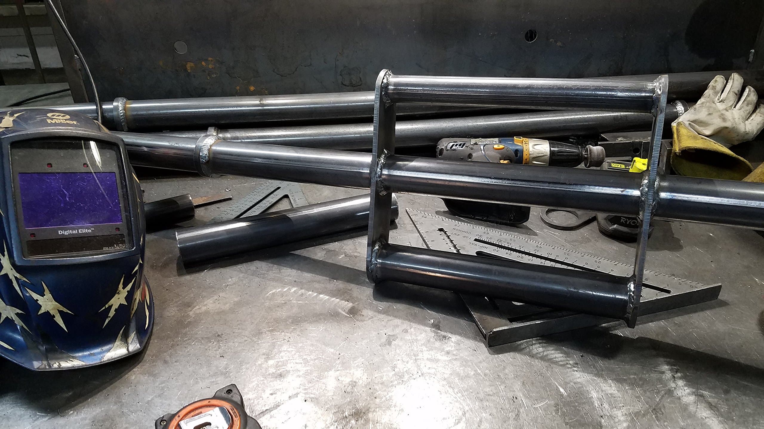 Gorilla Strength Pair of 5' Multi Grip Farmers Walk Bars, with Thick Grip and Standard Grip Handles, Includes Collars