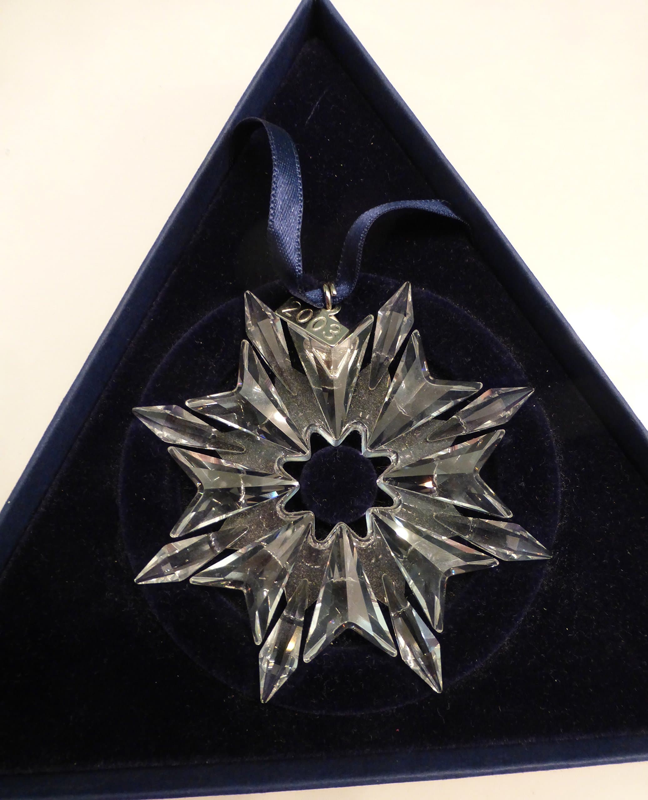 Swarovski 2003 Annual Christmas Snowflake / Star Ornament