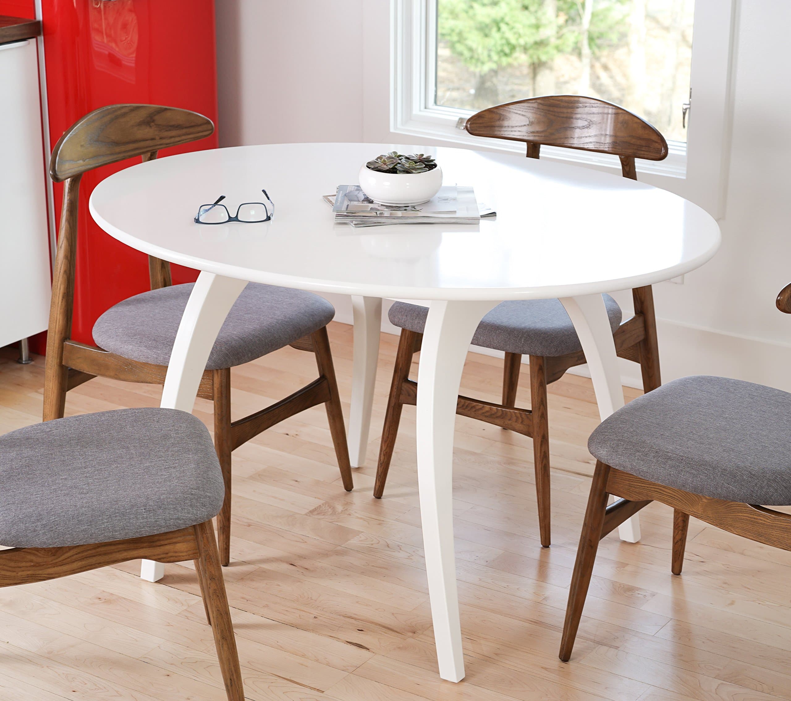 Posh Pollen Beckett White Dining Table