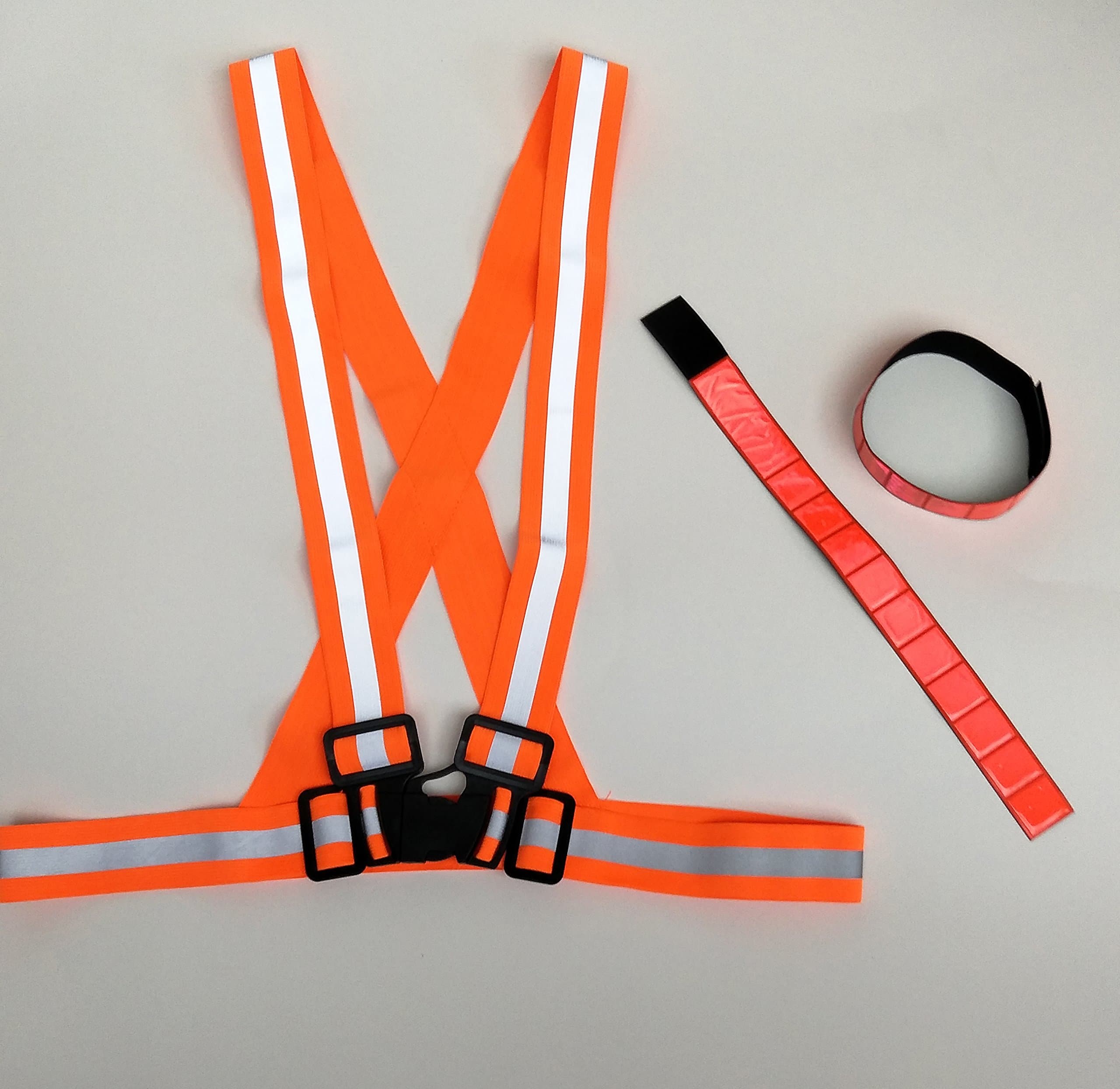 SafeTshine Reflective Vest for High Visibility All Day and Night, for Running, Cycling, Dog-Walking, Car Safety, Highway Emergencies, Motorcycling and Horse Riding