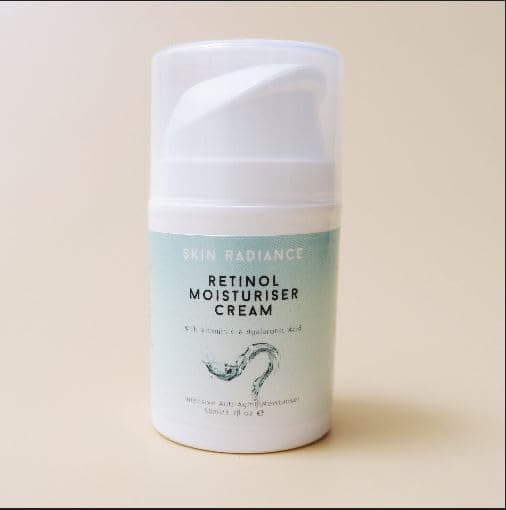 Retinol Cream Face Moisturiser by Skin Radiance High Strength Retinol, Hyaluronic Acid & Vitamin C - PRODUCED IN UK - Face & Eye Cream - Anti Aging/Wrinkles