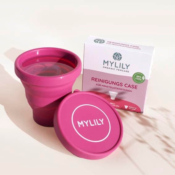 MYLILY Menstrual Cups for Cleaning and Storage, Steriliser for All Types of Menstrual Cups, Foldable Case for the Microwave, 100% Medical Silicone (Berry)