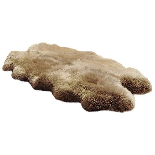 Windward 100% Sheepskin Quad Rug in Taupe, 180 x 110cm