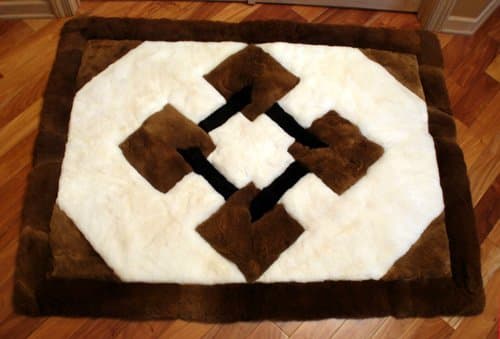 Floating Design 4-Feet by 5-Feet 4-Inch Alpaca Rug