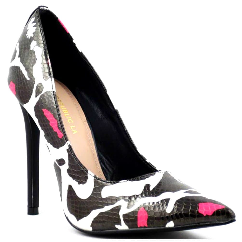 Shoe Republic LA Black Textured Printed Pointy Toe Pumps High Heel Women's Shoes Saxy