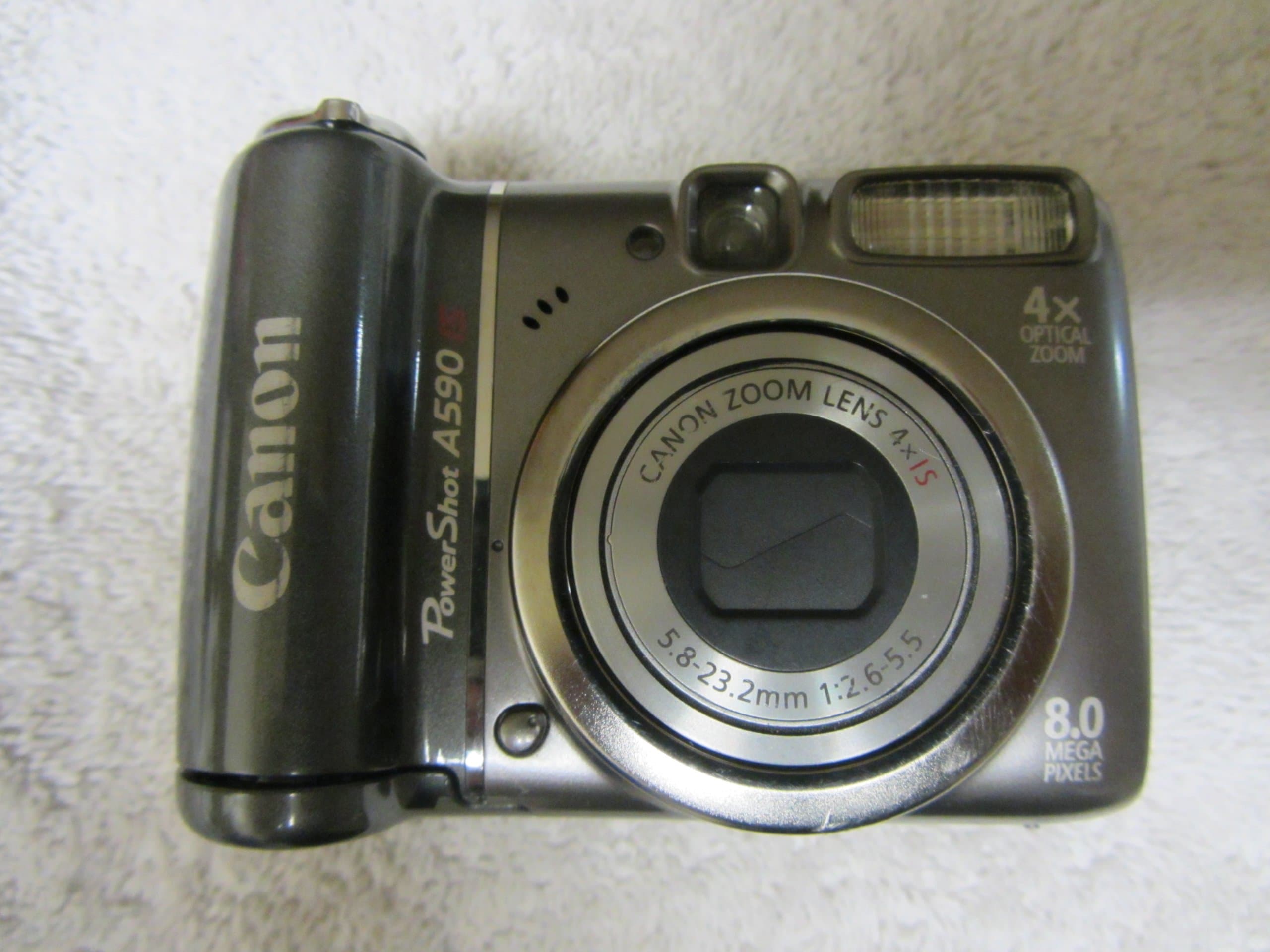 Canon PowerShot A590IS 8MP Digital Camera with 4x Optical Image Stabilized Zoom (OLD MODEL)
